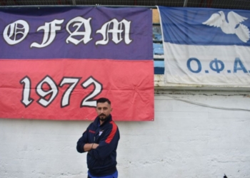 ακης χαρβαλιας