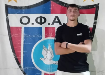 ΛΕΥΤΕΡΗΣ ΒΛΑΧΟΣ