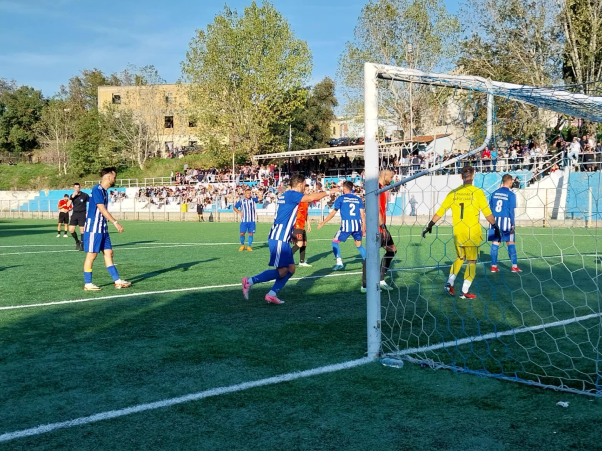 Λευκή ισοπαλία στον αγώνα Ολυμπιάδα Καρουσάδων – Θιναλιακός (Μίνι φωτορεπορτάζ)