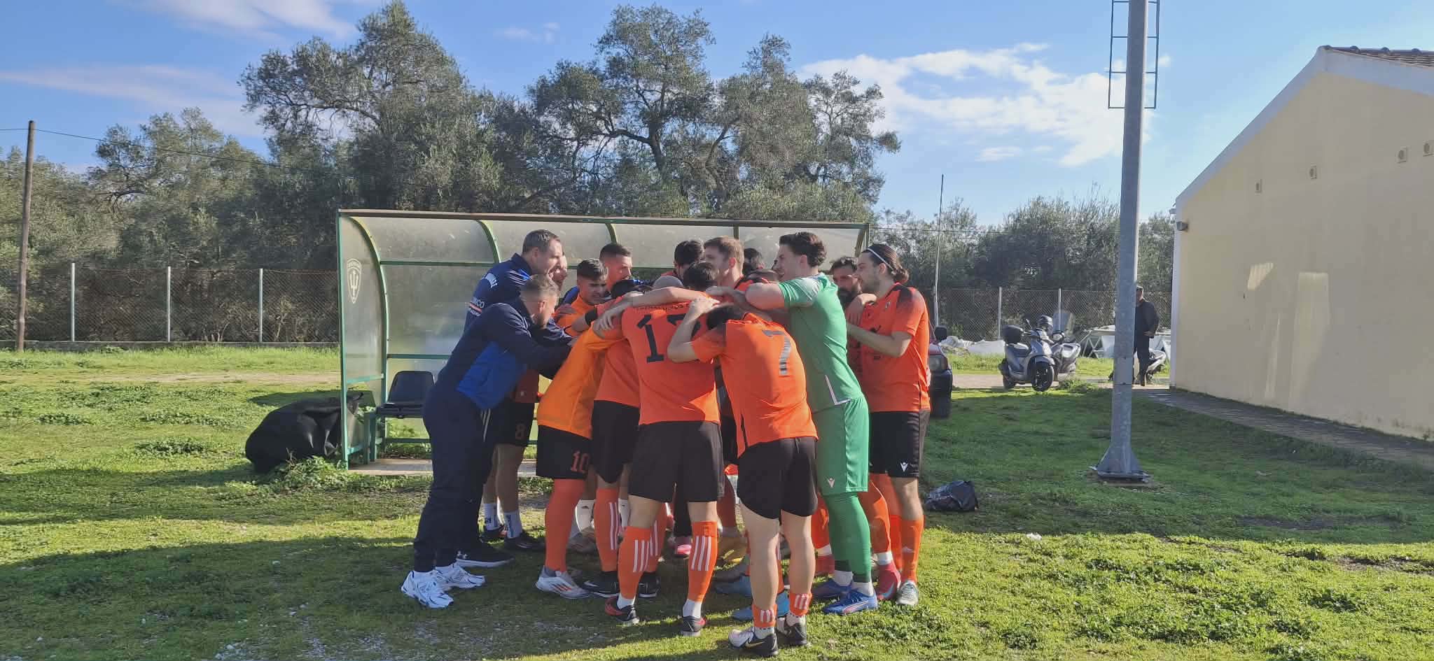 Σπουδαία εκτός έδρας νίκη του Θιναλιακού, 0-4 τον ΑΟ Παξών (Μίνι φωτορεπορτάζ)