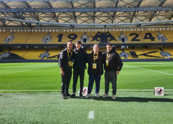 αεκ προπονητες θιναλιακου