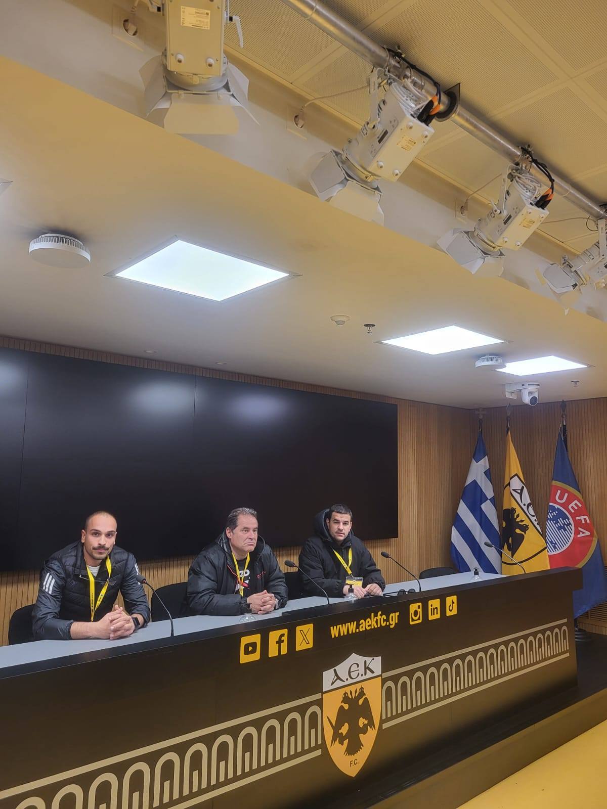 Επίσκεψη των προπονητών της Ακαδημίας του Θιναλιακού στις εγκαταστάσεις της ΑΕΚ