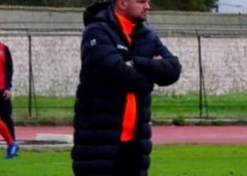 ΣΠΥΡΟΣ ΔΕΝΔΙΑΣ