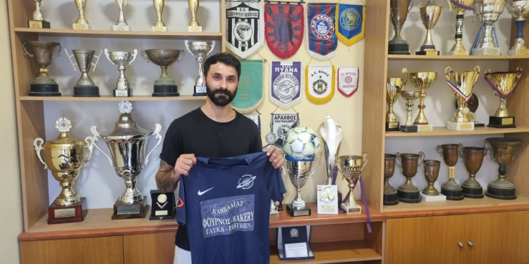 κωστας κυπτιου